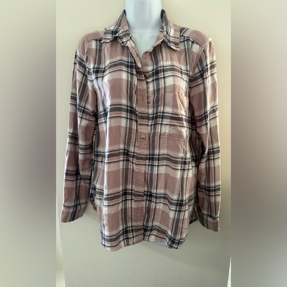 American Eagle Outfitters Tops - American Eagle Outfitters Pink and Black Plaid Shirt